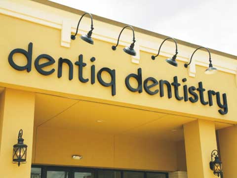 Aluminum Channel Letters at Dentiq Dentistry
